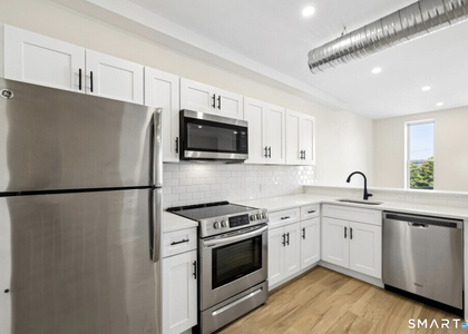 650 Main Street - Photo 1