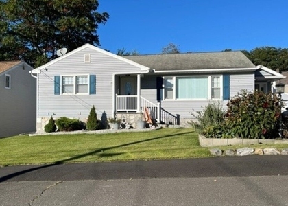 47 Hallock Street - Photo 1