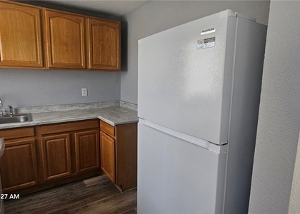125 W New York Avenue - Photo 1