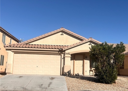 4044 Misty Lilac Court - Photo 1