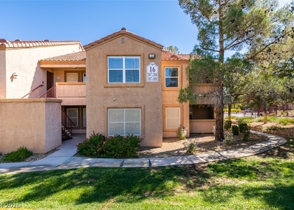 1150 N Buffalo Drive - Photo 1