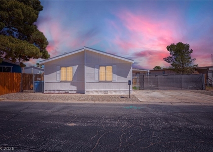 2854 Humboldt Court - Photo 1