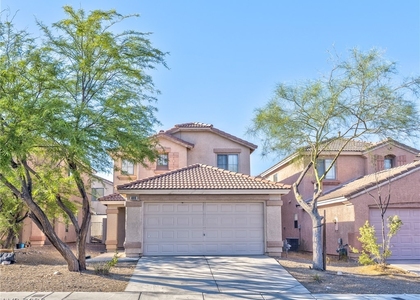 4816 Englewood Avenue - Photo 1