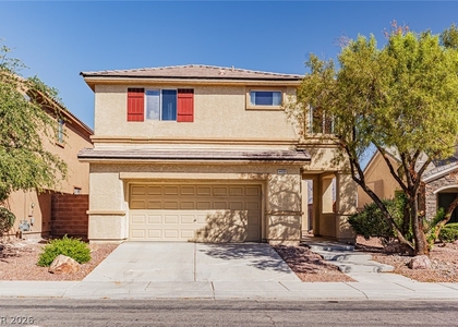 4420 Penguin Avenue - Photo 1