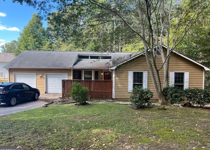 6975 Cedar Hill Court - Photo 1