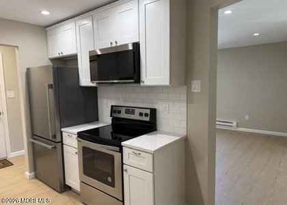 169 Amberly Drive - Photo 1