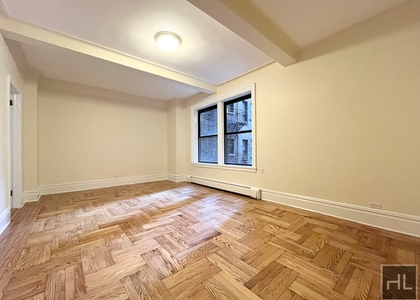 West 79 Street - Photo 1