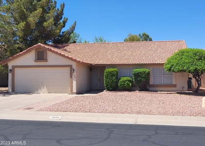 9126 W Maui Lane - Photo 1