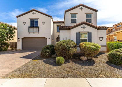4307 E Yellowstone Place - Photo 1