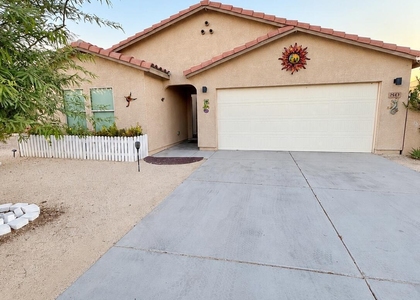 80 W Monte Cristo Drive - Photo 1