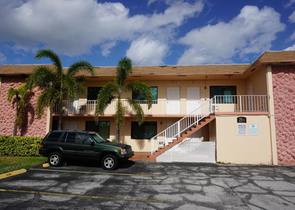 29 E Sheridan Street - Photo 1