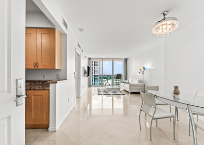 350 Se 2nd Street - Photo 1