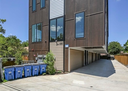 2247 Mail Avenue - Photo 1