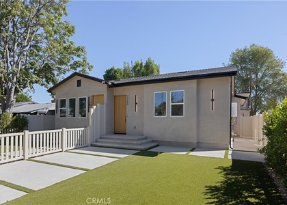 7700 Lasaine Avenue - Photo 1