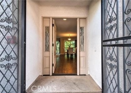 2405 Via Mariposa W - Photo 1