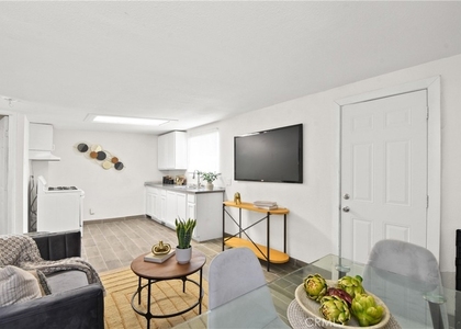 3008 N Arrowhead - Photo 1
