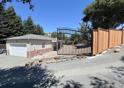 3540 Deer Hill Rd - Photo 1