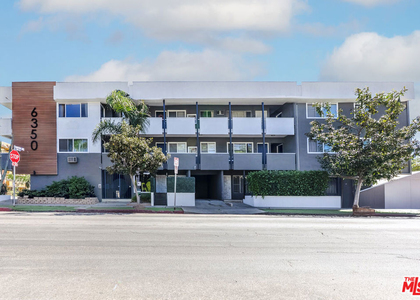 6350 Willoughby Avenue - Photo 1