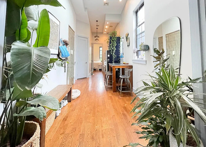 9 Marcus Garvey Avenue - Photo 1