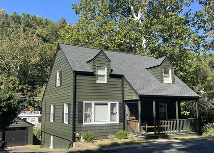 234 Ferdon Avenue - Photo 1