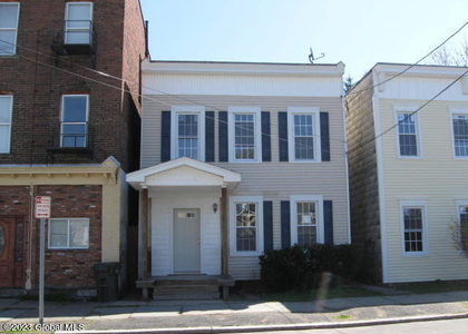 85 Park Avenue - Photo 1