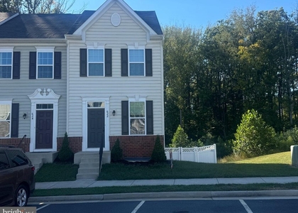 622 Streamview Drive - Photo 1