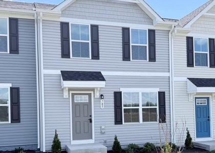785 Hisey Avenue - Photo 1