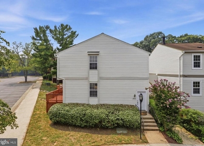 5906 Bridgetown Court - Photo 1