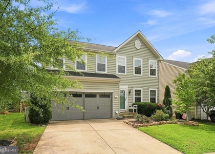 840 Virginia Avenue - Photo 1