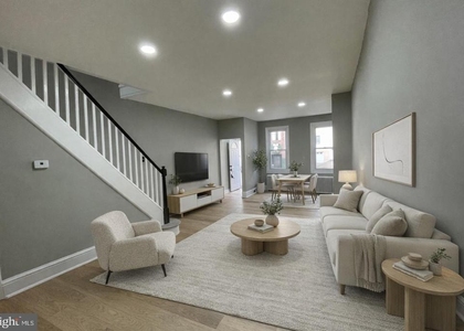 107 Kingsley Street - Photo 1