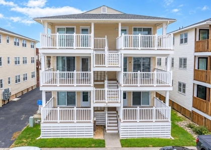 9 140th Street - Photo 1