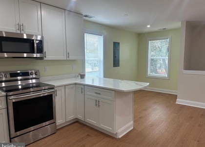 6314 Foote Street - Photo 1