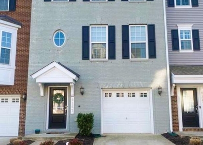 9157 Fox Stream Way - Photo 1