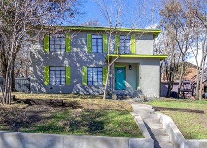 3904 Maplewood Ave - Photo 1