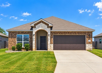1125 Lakeway Crossing Dr - Photo 1