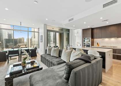 501 West Ave - Photo 1