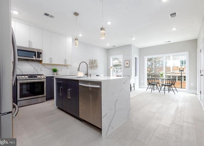 2812 Georgia Avenue Nw - Photo 1