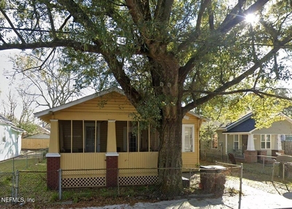 1150 E 14th Street - Photo 1