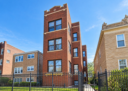 4229 N Ashland Avenue - Photo 1