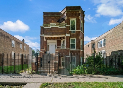 624 N Monticello Avenue - Photo 1