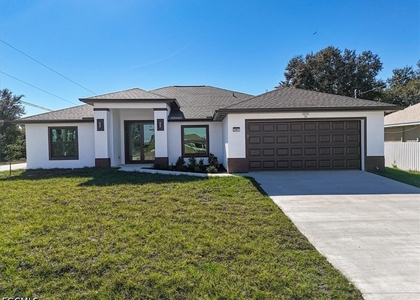 2900 3rd Street Sw - Photo 1