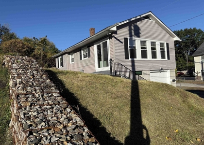 153 Rumford - Photo 1
