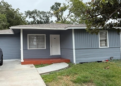 821 Evanston Street - Photo 1