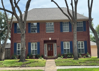 6926 Hearthside Drive - Photo 1