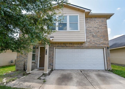 815 Darbydale Crossing Lane - Photo 1