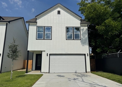 1304 Duff Lane - Photo 1