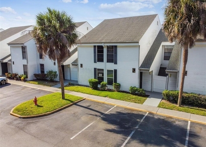 726 Haven Place - Photo 1