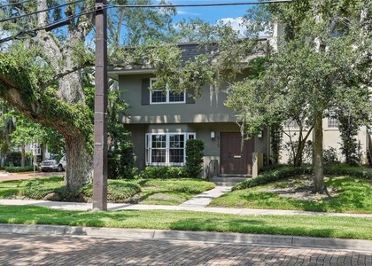212 S Summerlin Avenue - Photo 1