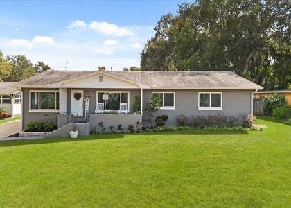1210 E Caroline Street - Photo 1