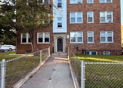 405 Main Street - Photo 1